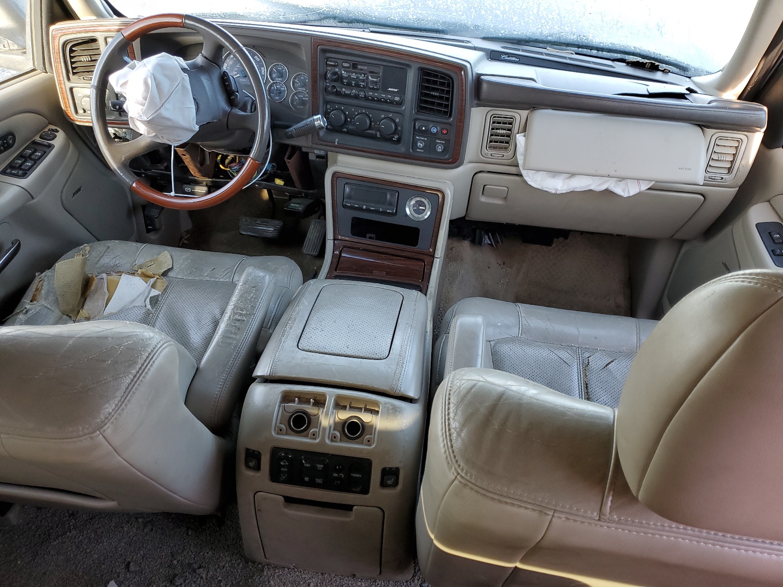 1GYEK63N82R139408 2002 Cadillac Escalade Luxury