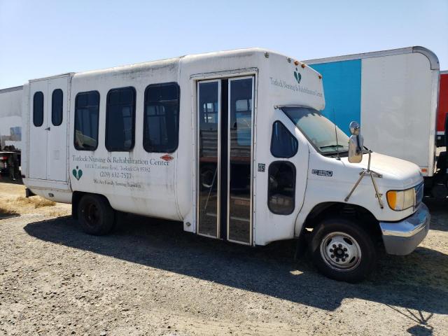 2000 Ford Econoline E350 Super Duty Cutaway Van