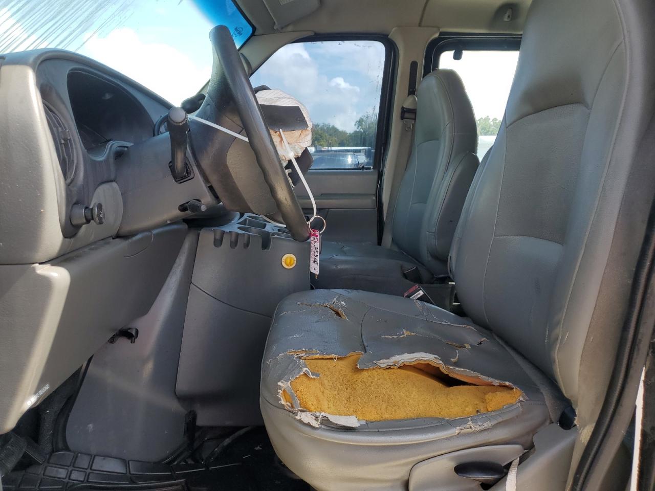 2005 Ford Econoline E250 Van VIN: 1FTNS24W85HA37574 Lot: 59574764