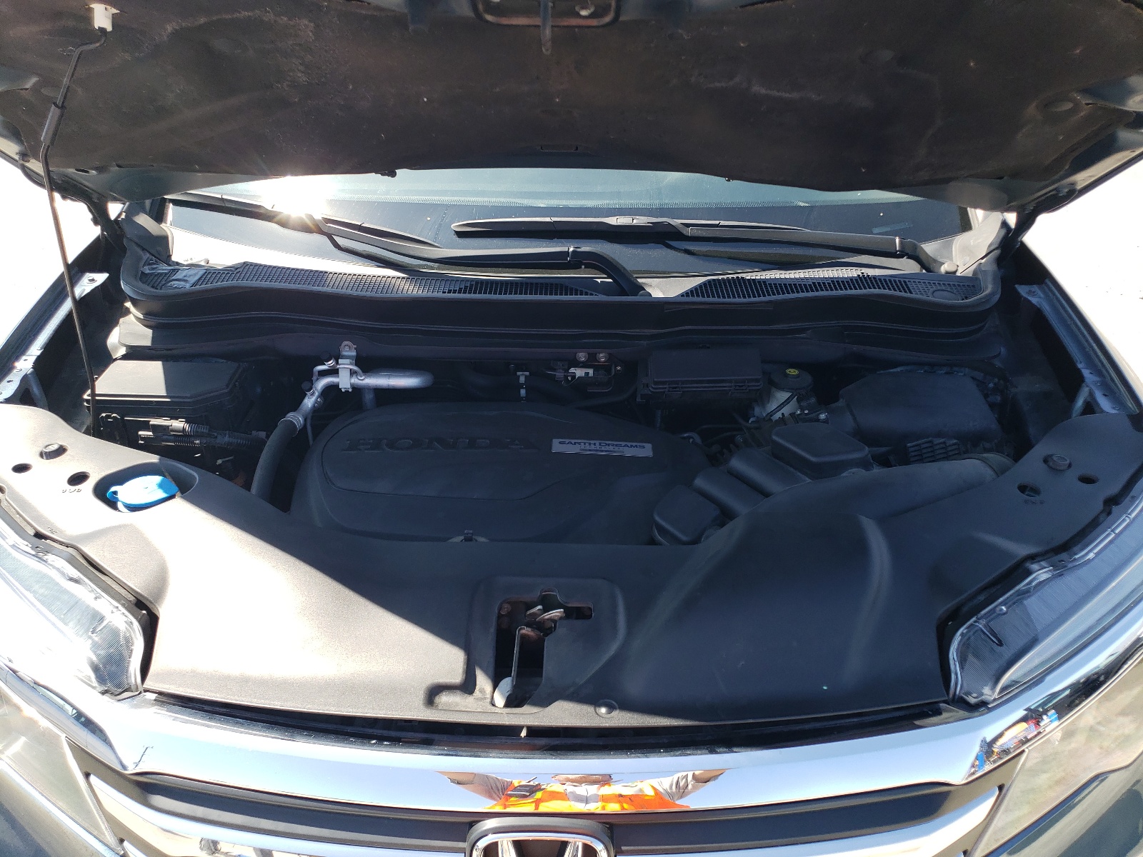 5FNYF5H19HB024810 2017 Honda Pilot Lx