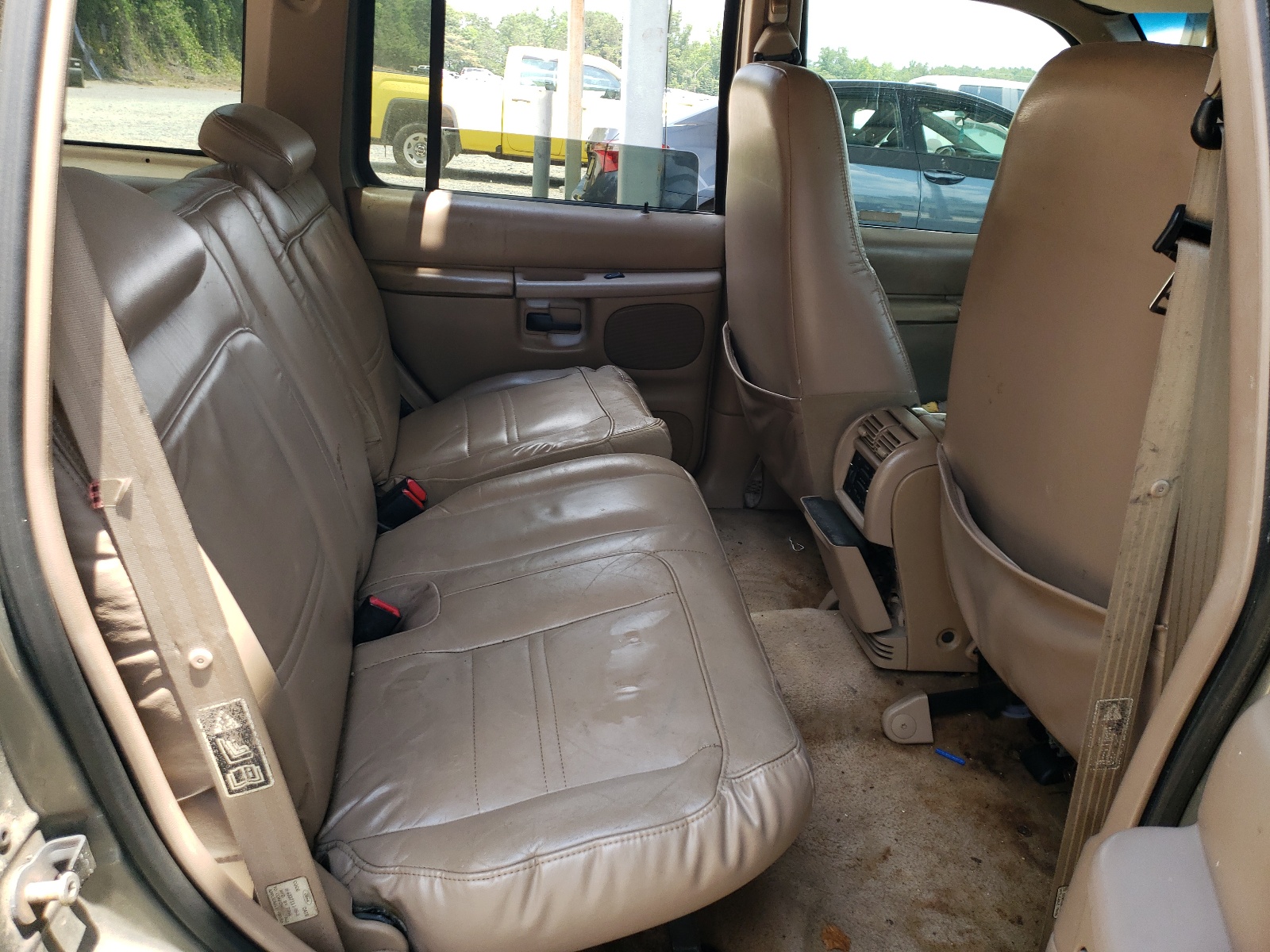 1FMZU35P9XZB24711 1999 Ford Explorer