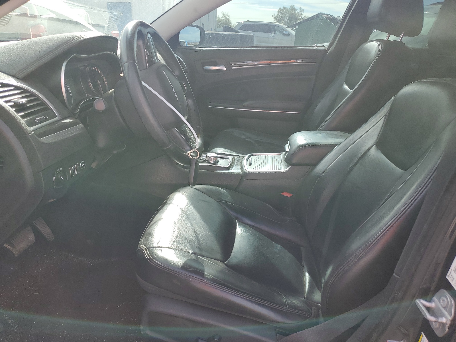 2C3CCAAG0GH206953 2016 Chrysler 300 Limited