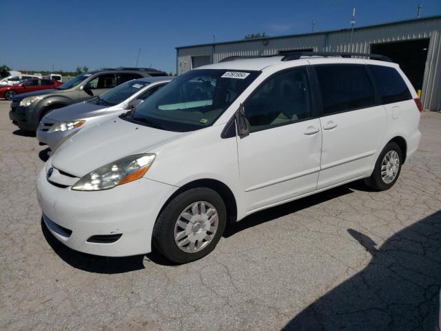 2010 Toyota Sienna Ce за продажба в Kansas City, KS - Side