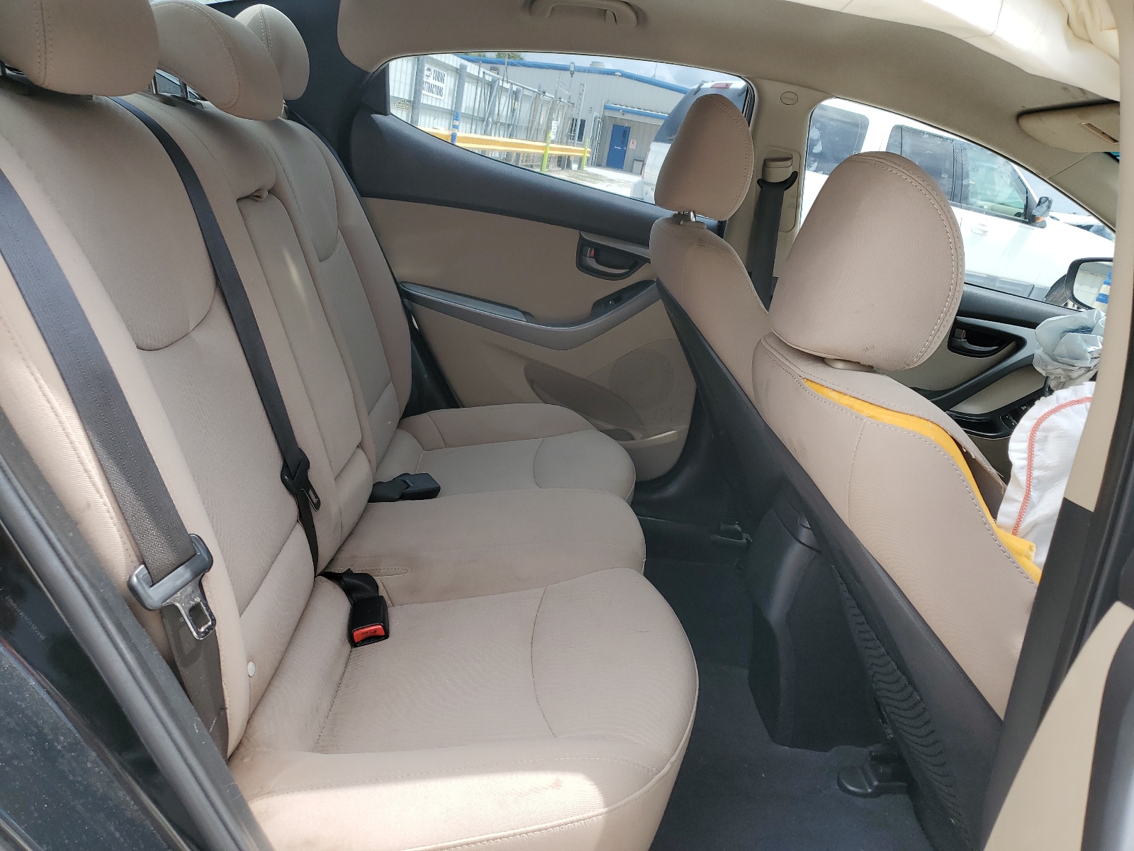 5NPDH4AE6GH793488 2016 Hyundai Elantra Se