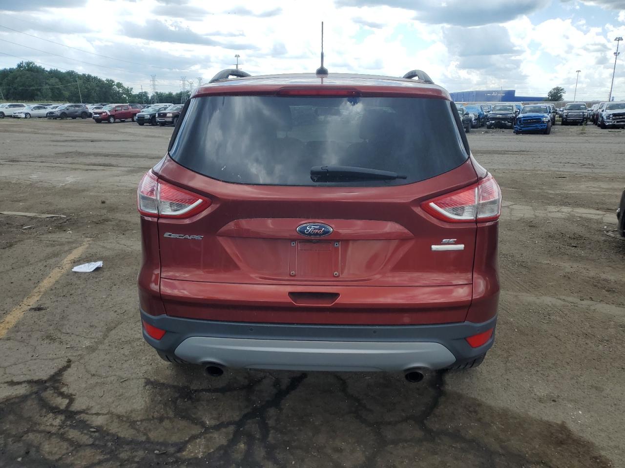 1FMCU0GX1GUA95266 2016 Ford Escape Se