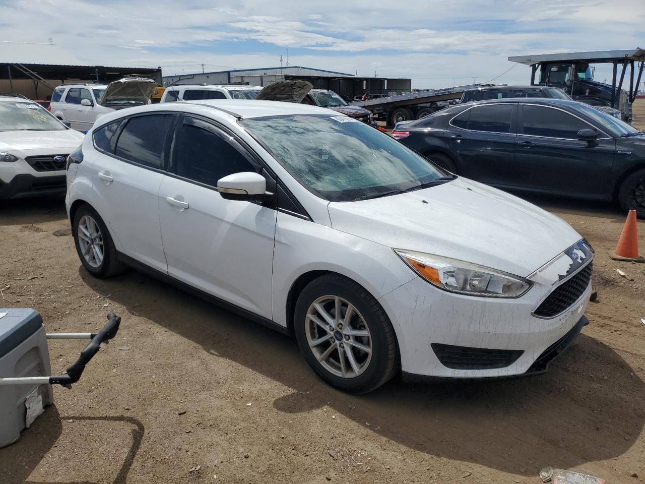 VIN 1FADP3K27HL270954 2017 FORD FOCUS no.4