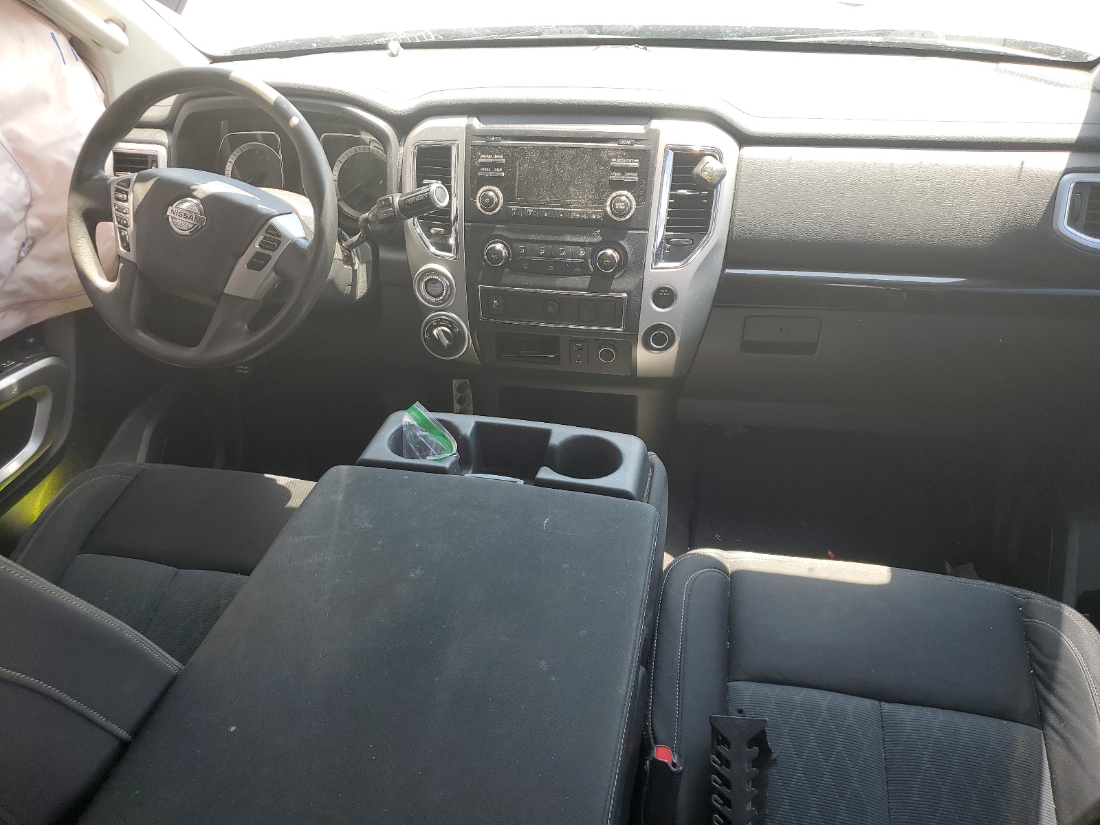 1N6AA1EJXHN534398 2017 Nissan Titan S