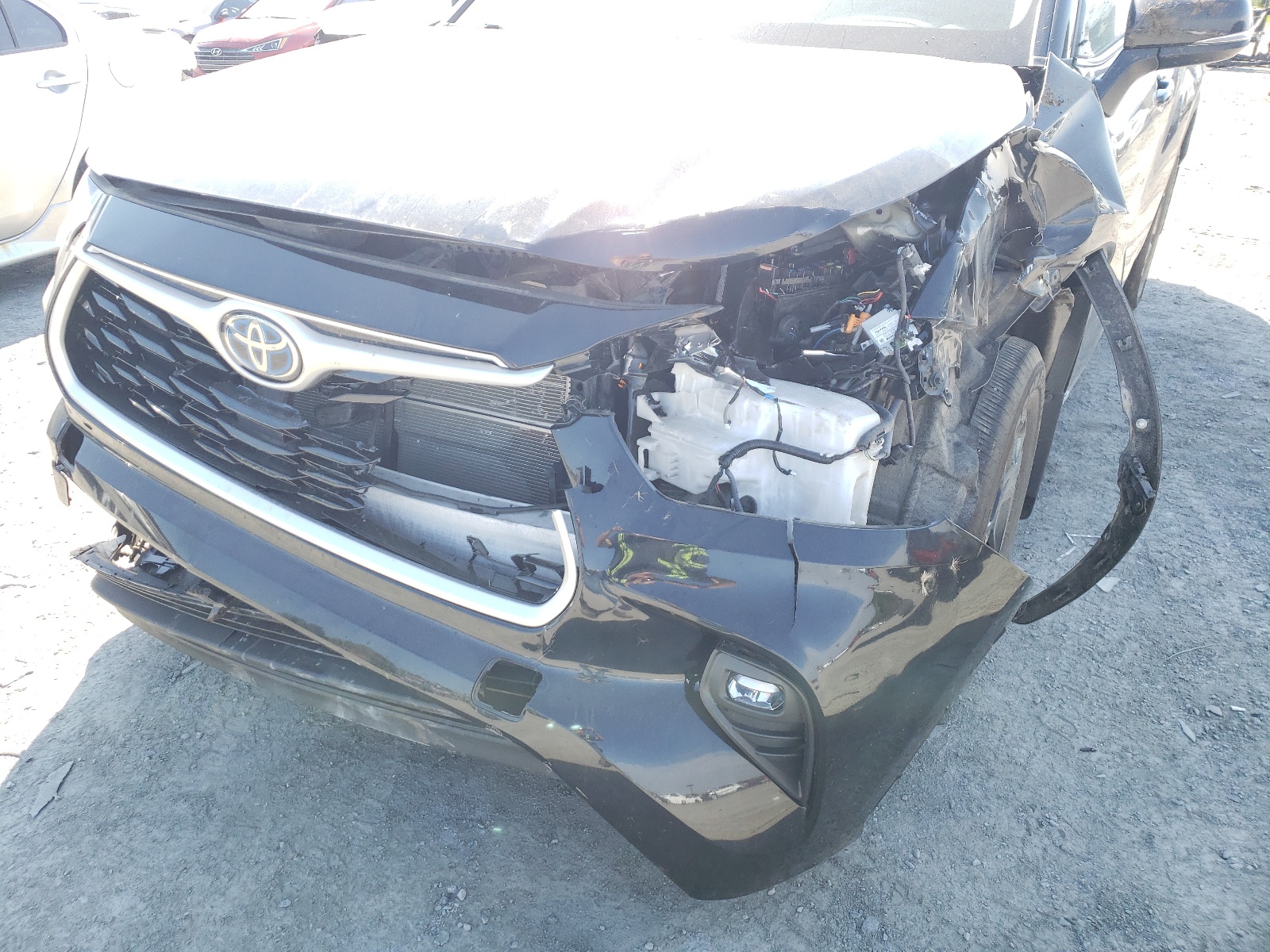 5TDGBRCH6NS559135 2022 Toyota Highlander Hybrid Xle