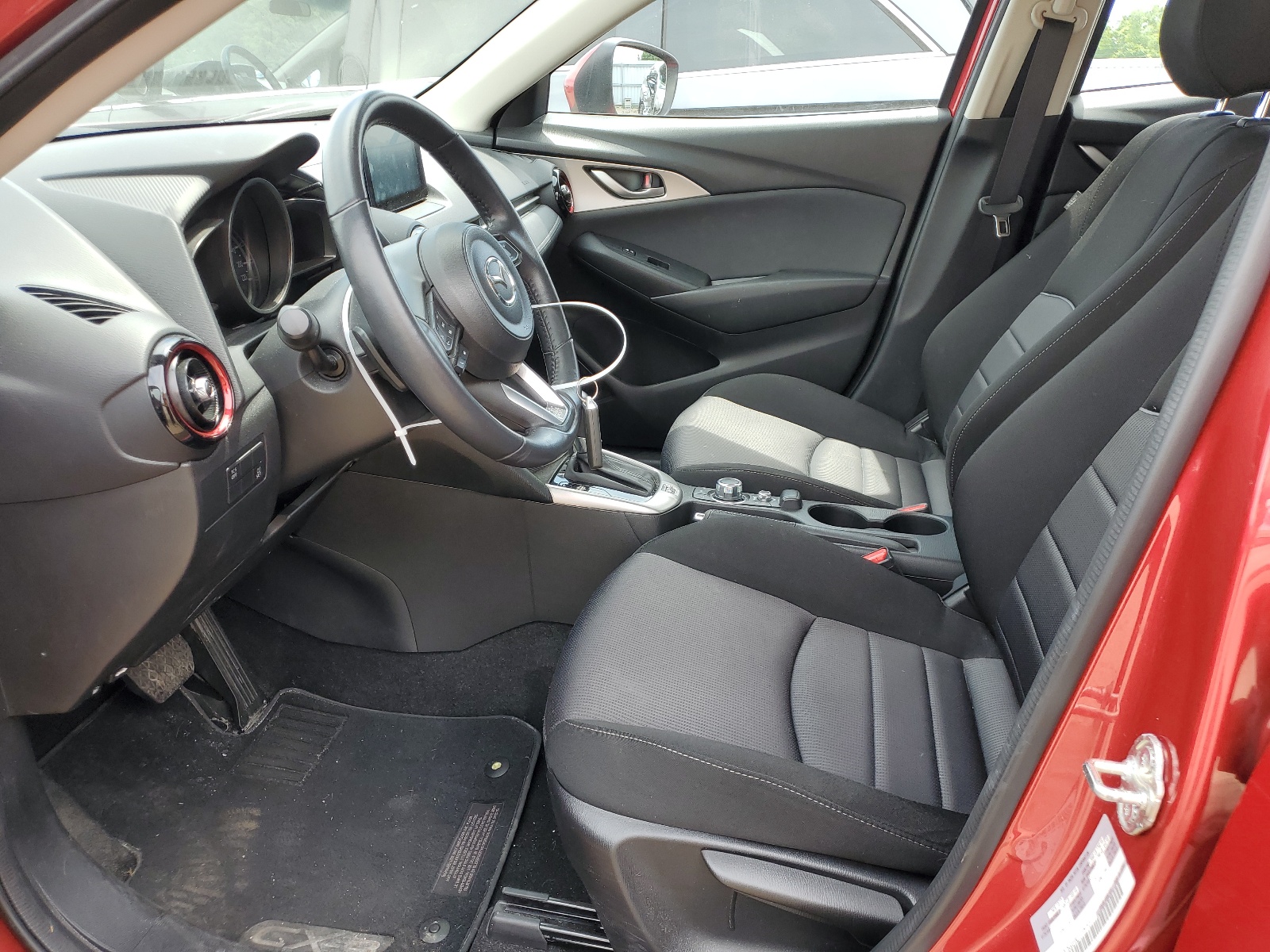 JM1DKDC79J0318017 2018 Mazda Cx-3 Touring