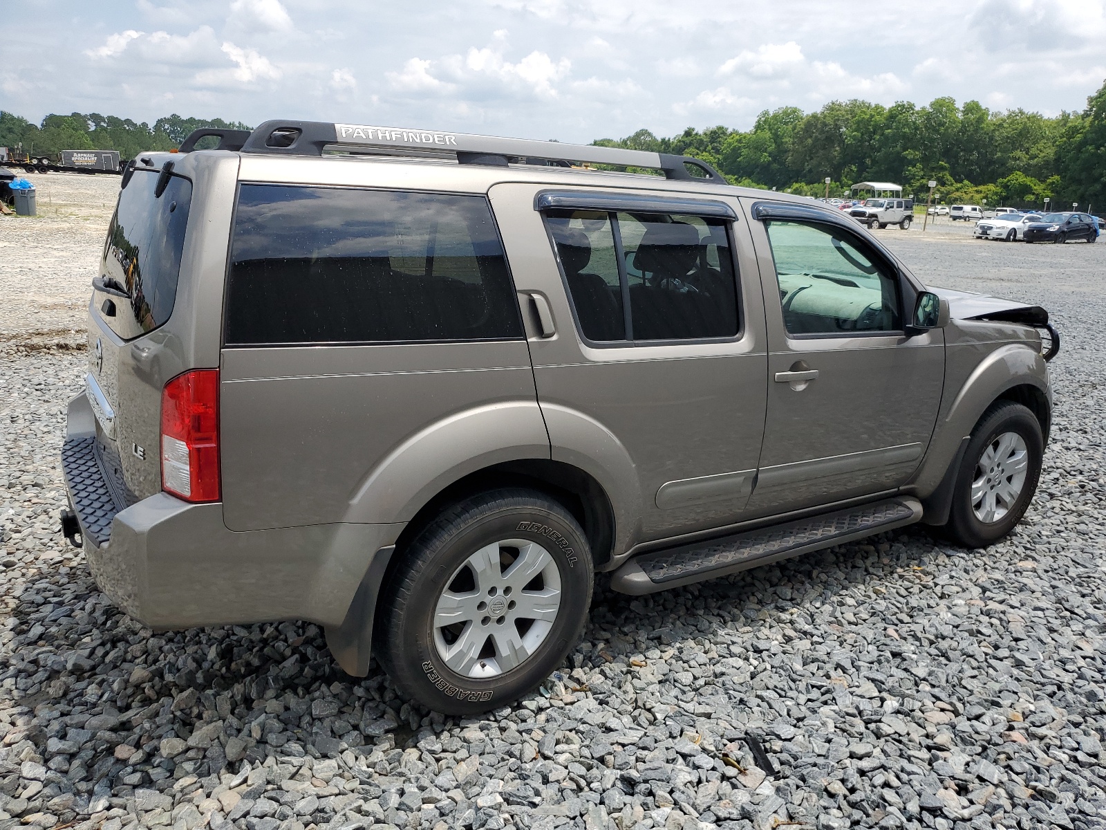 5N1AR18U65C719794 2005 Nissan Pathfinder Le
