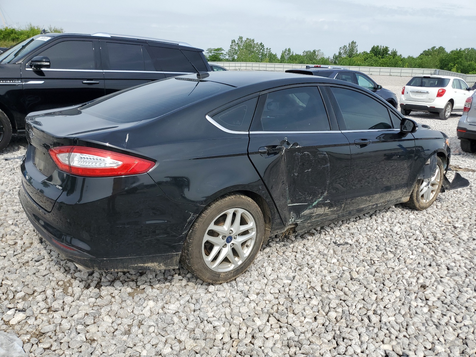 1FA6P0H76E5361188 2014 Ford Fusion Se