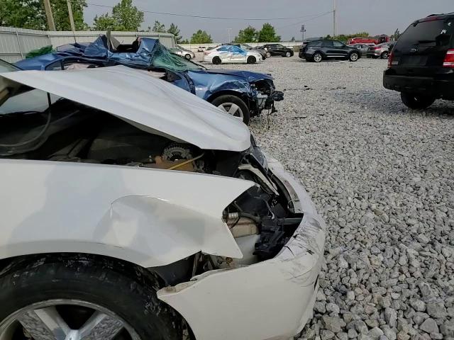 2008 Dodge Avenger R/T VIN: 1B3LD76M08N694807 Lot: 59231094