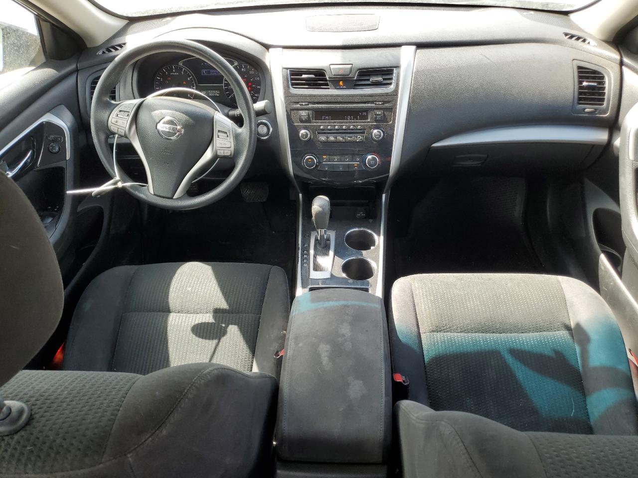 2014 Nissan Altima - Image 8