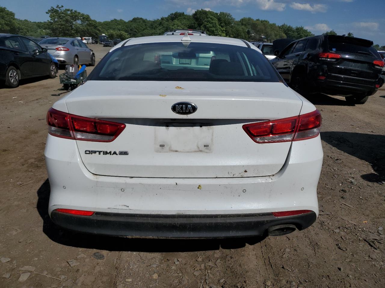 2018 Kia Optima Lx VIN: 5XXGT4L33JG209185 Lot: 50973704