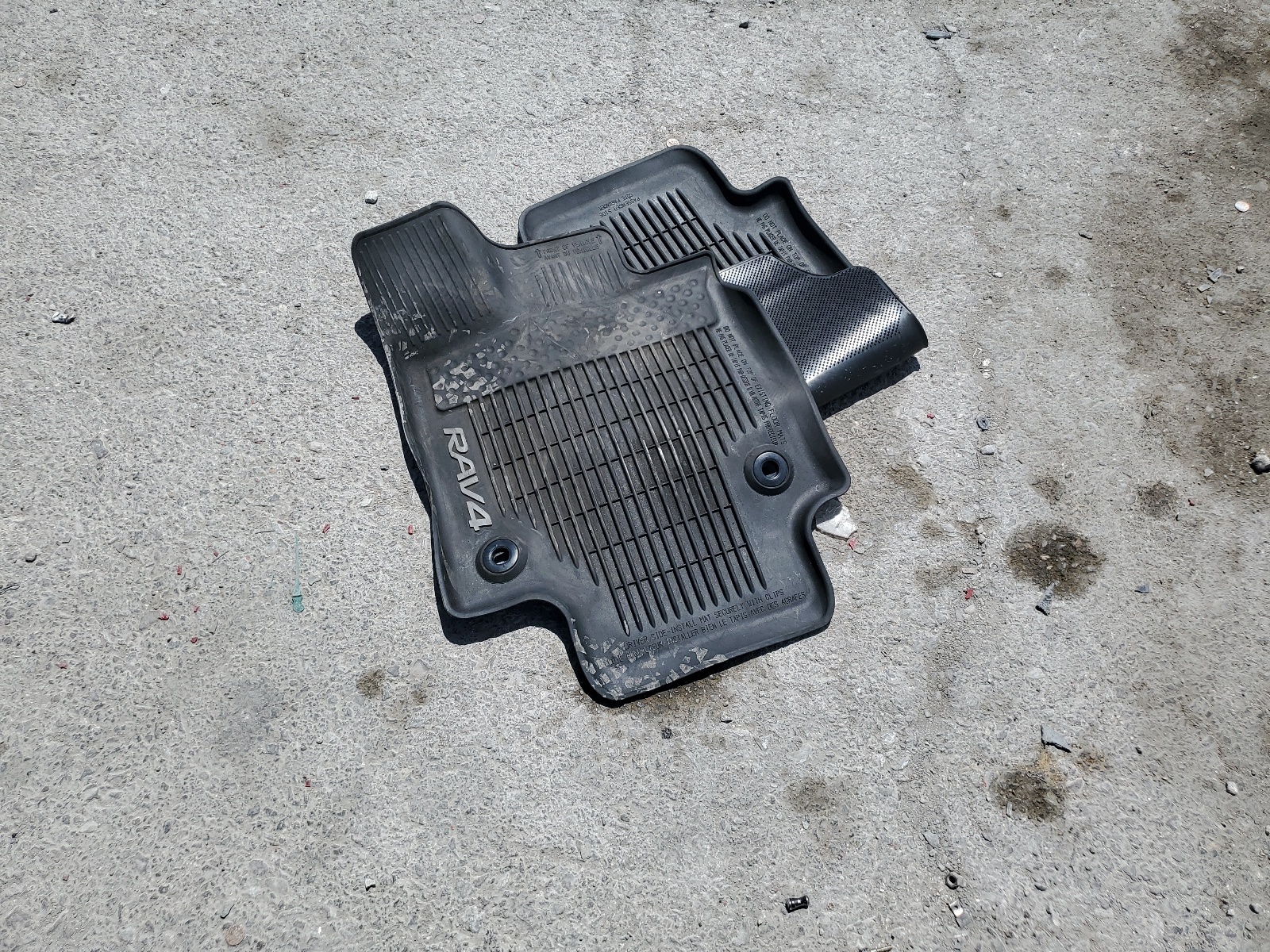 JTMW1RFV0KD009274 2019 Toyota Rav4 Xle