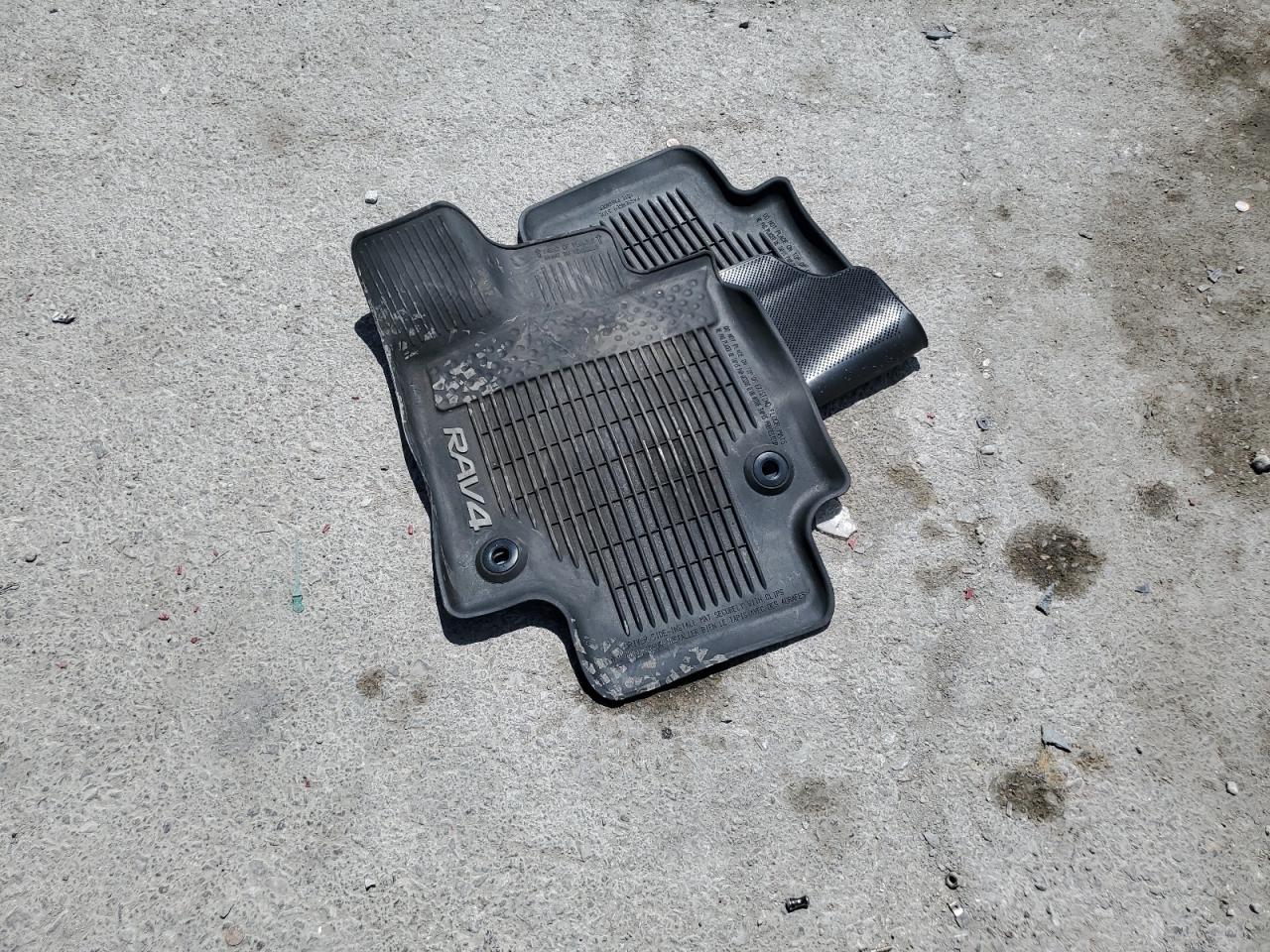 2019 Toyota Rav4 Xle VIN: JTMW1RFV0KD009274 Lot: 57072674