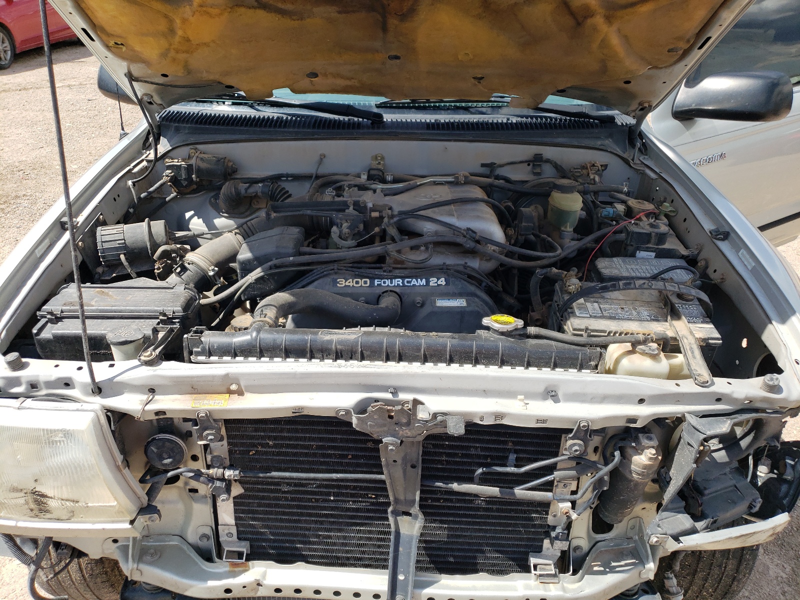 5TESN92N5YZ691559 2000 Toyota Tacoma Xtracab Prerunner