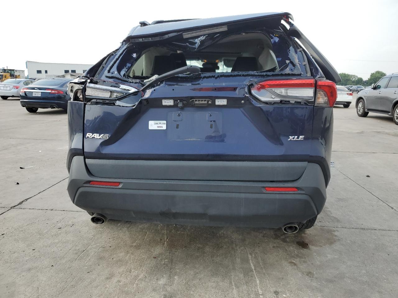 2021 Toyota Rav4 Xle Premium VIN: 2T3C1RFV1MW176736 Lot: 57662384