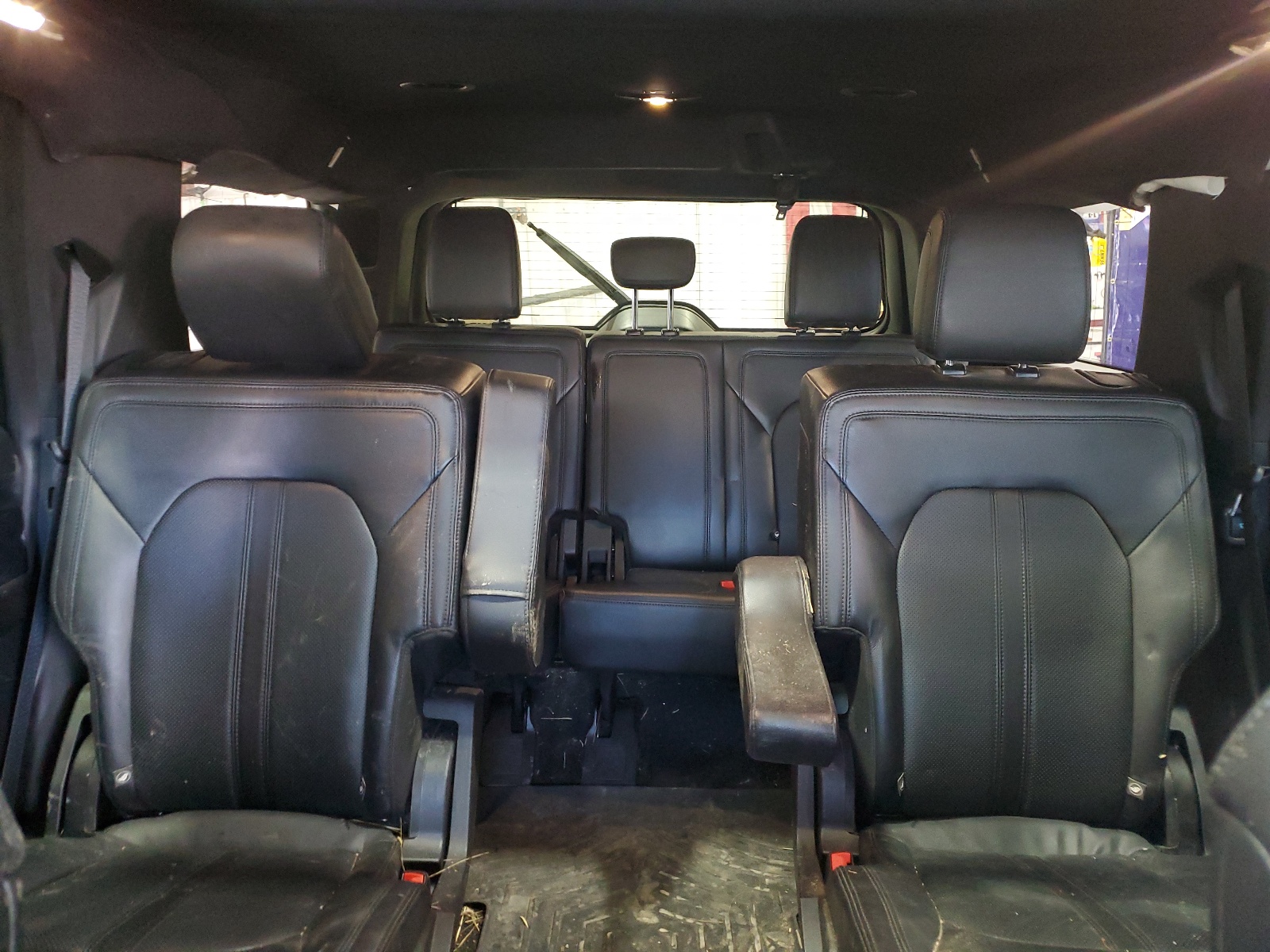 1FMJU2AT5JEA34299 2018 Ford Expedition Limited