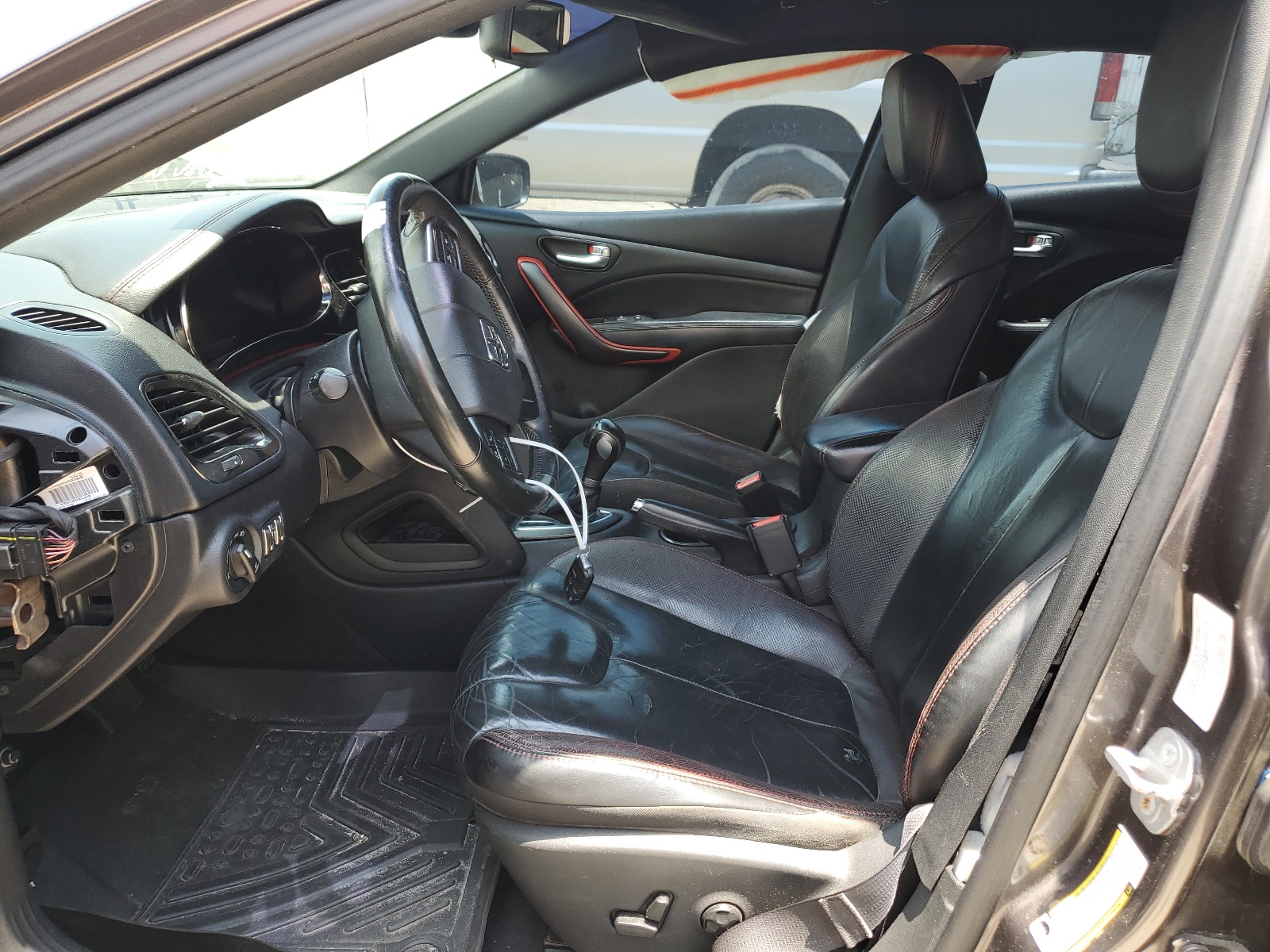 1C3CDFEB9ED743677 2014 Dodge Dart Gt