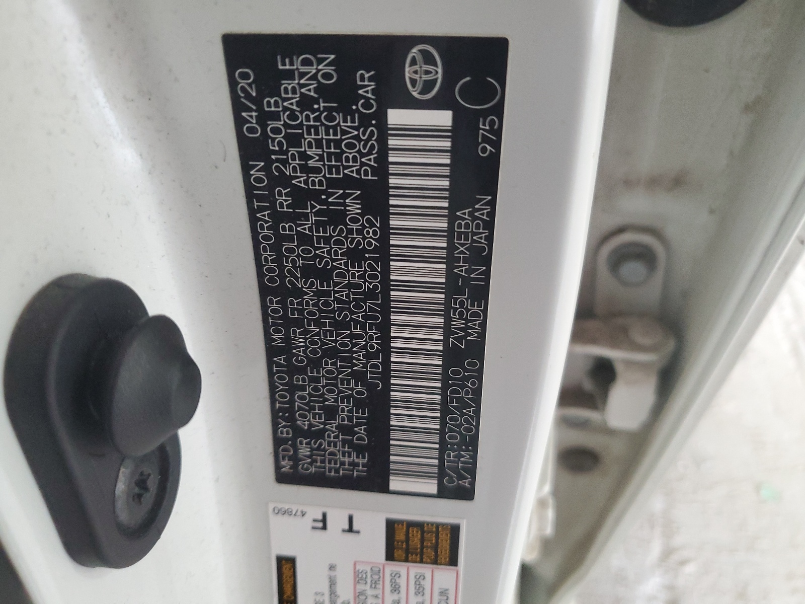 JTDL9RFU7L3021982 2020 Toyota Prius Le