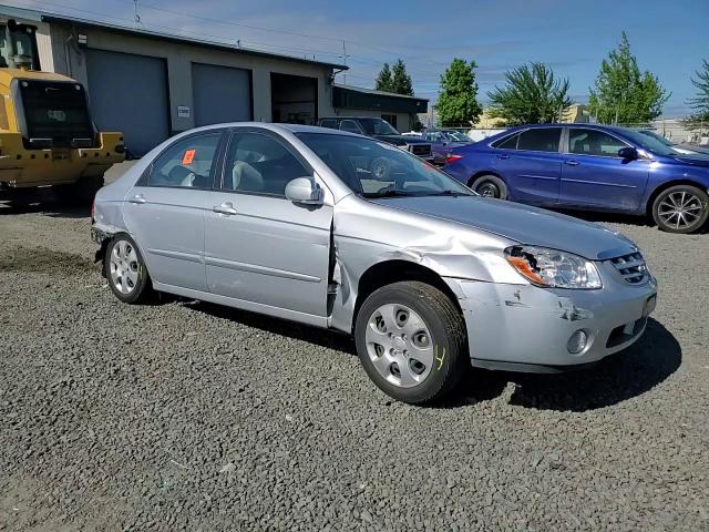 2005 Kia Spectra Lx VIN: KNAFE121355189306 Lot: 57328364