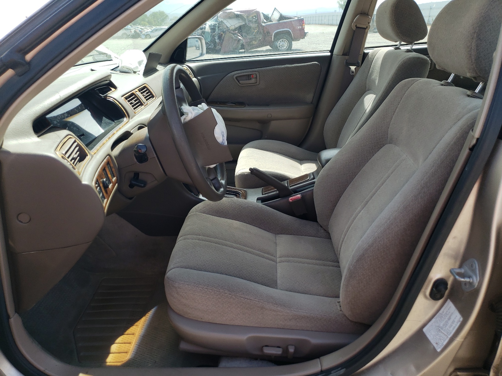 JT2BG22K1Y0472663 2000 Toyota Camry Ce