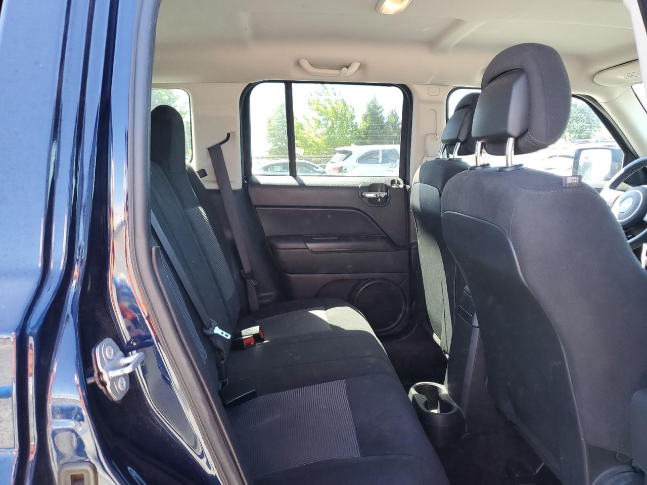 1C4NJRBB6HD167988 2017 Jeep Patriot Sport