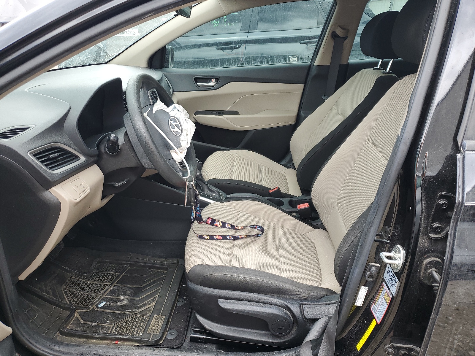 3KPC24A30KE079672 2019 Hyundai Accent Se