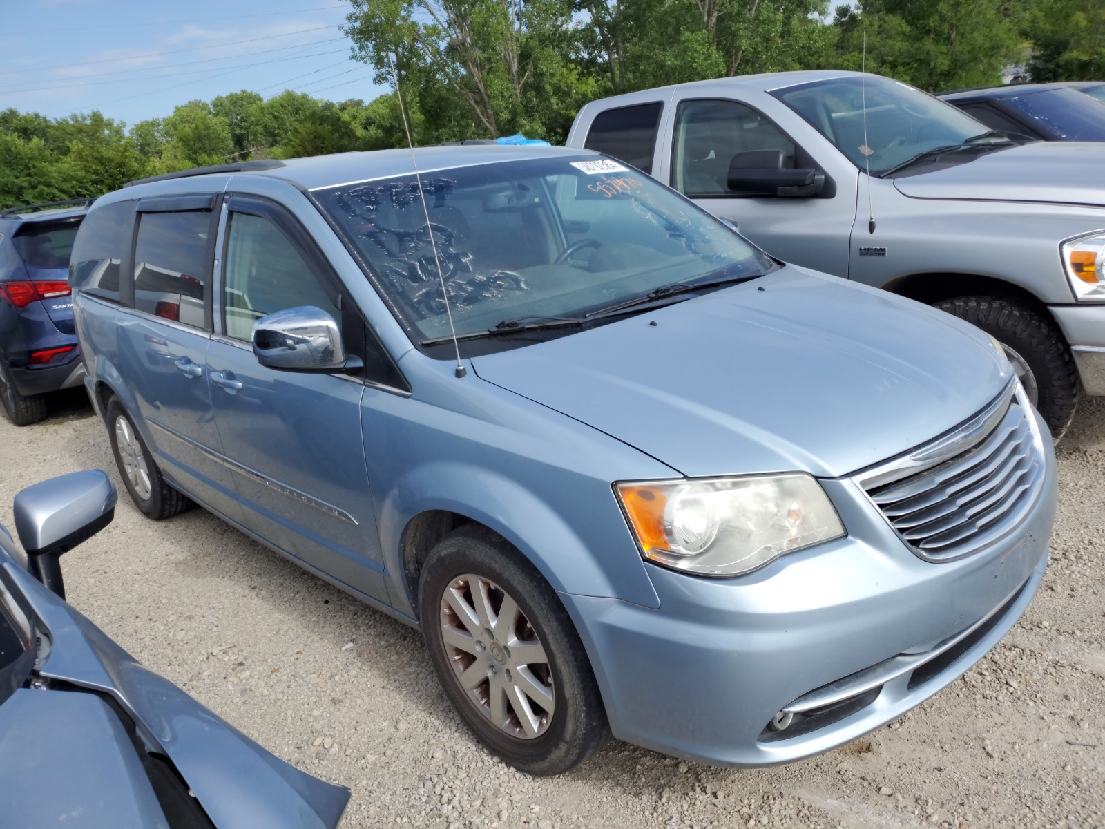 2013 Chrysler Town & Country Touring vin: 2C4RC1BG1DR557476