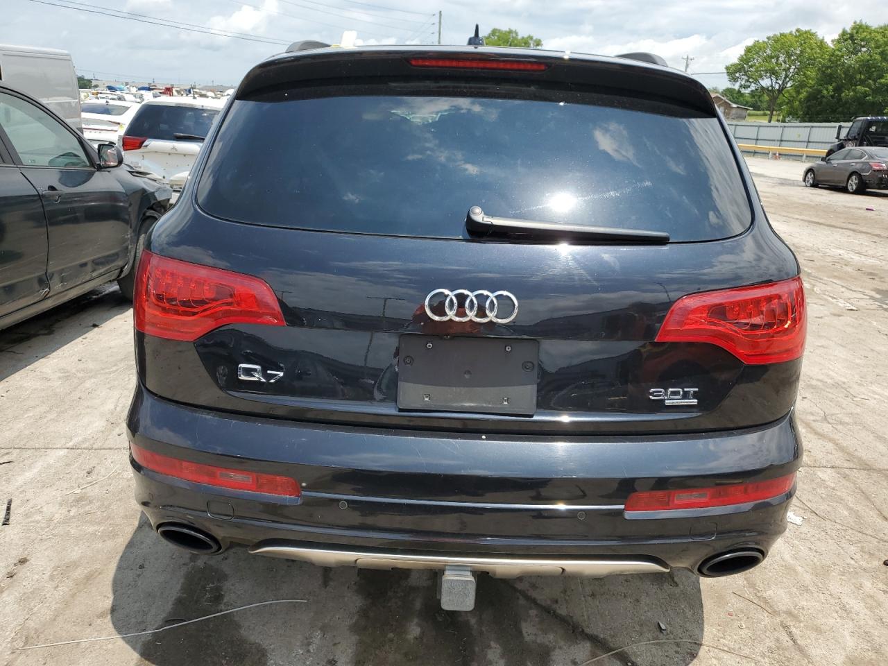 WA1DGAFE2FD032823 2015 Audi Q7 Prestige