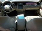 2004 Lincoln Town Car Executive იყიდება Cahokia Heights-ში, IL - Front End