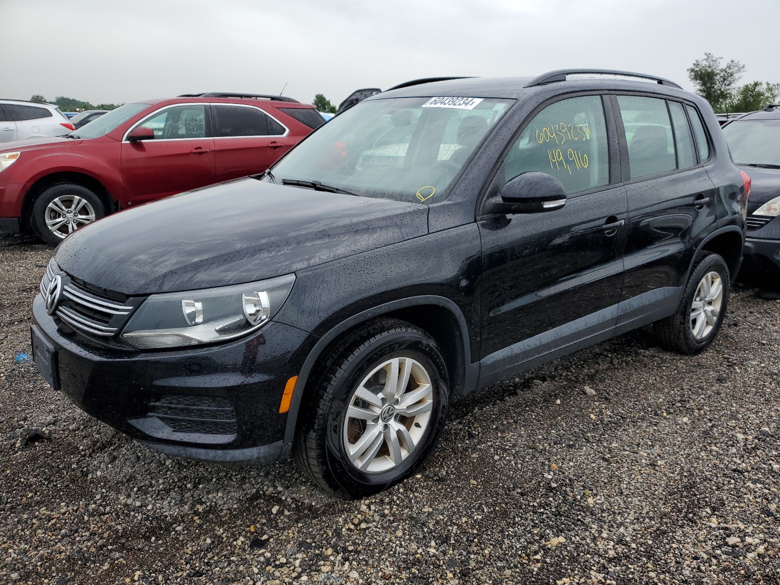 2015 Volkswagen Tiguan S vin: WVGBV7AX8FW116062