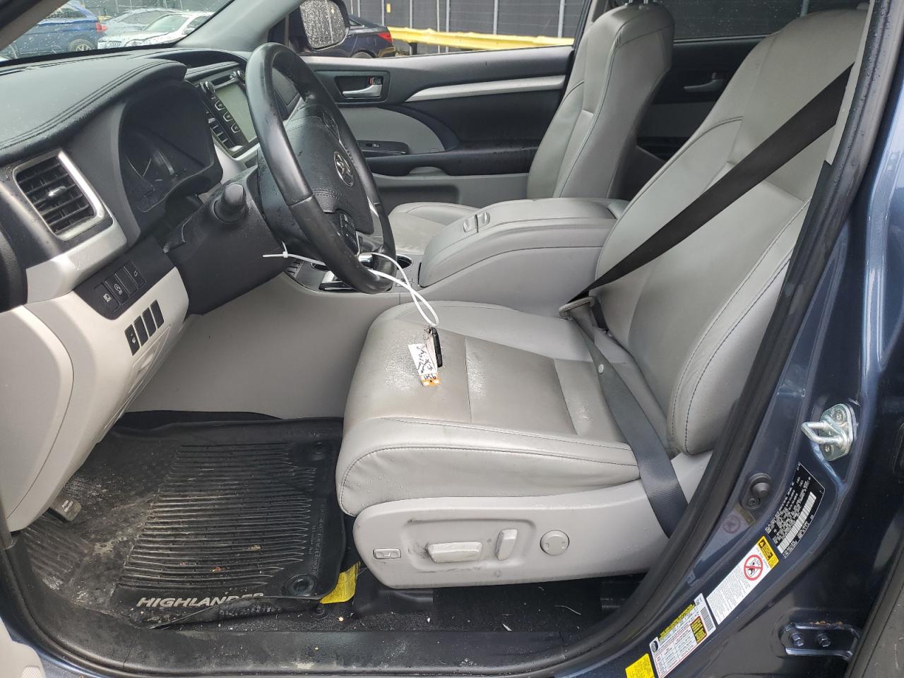 2019 Toyota Highlander Se VIN: 5TDJZRFH7KS711495 Lot: 56990014