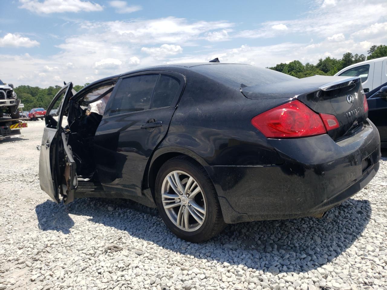 2013 Infiniti G - Image 2