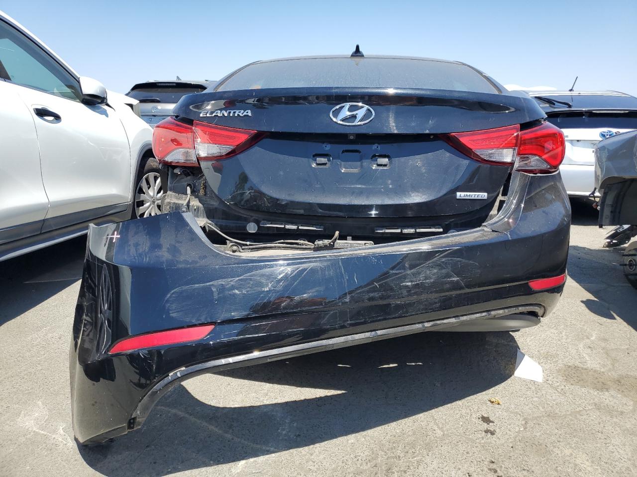 5NPDH4AE7EH541679 2014 Hyundai Elantra Se