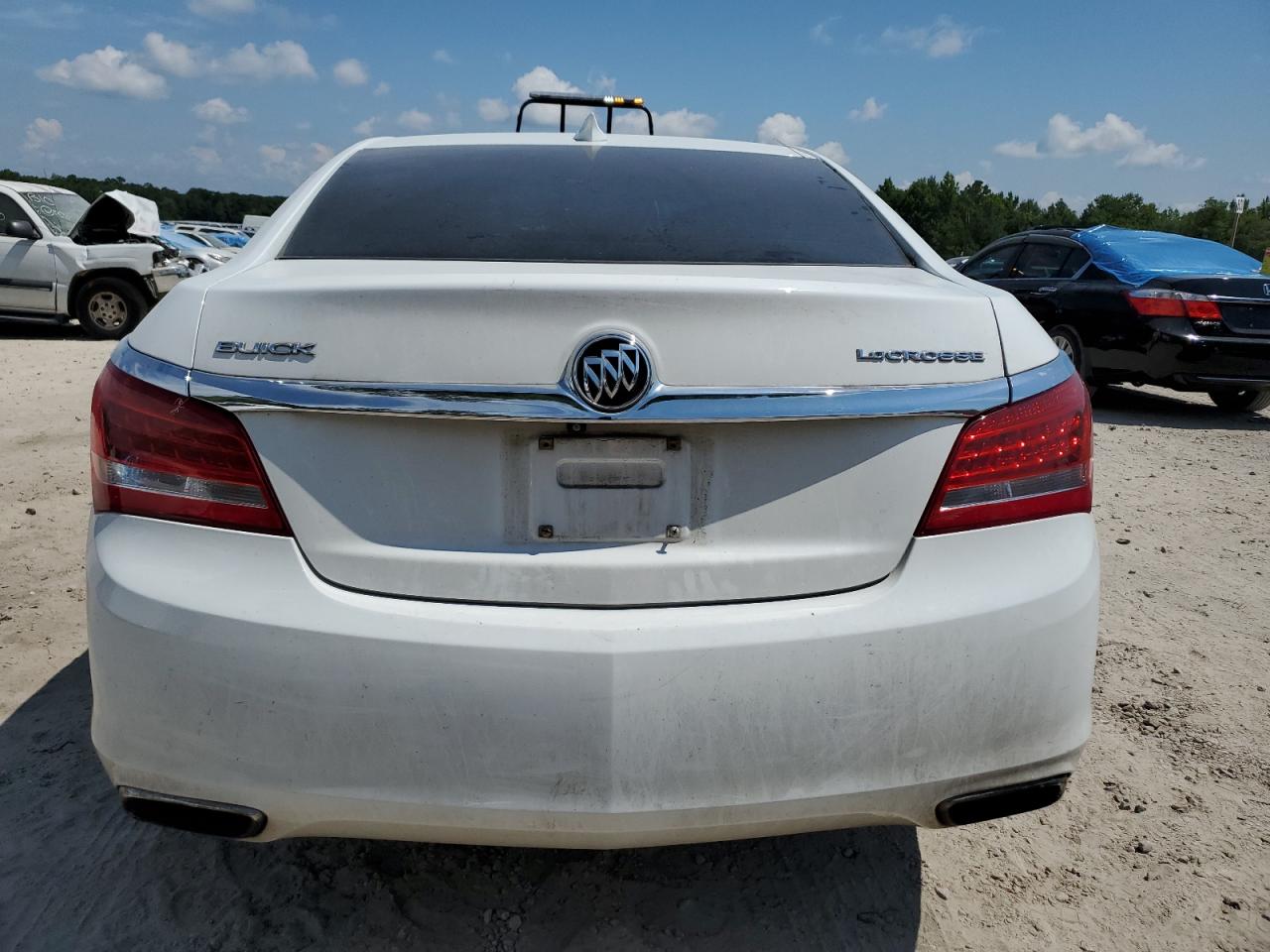 2016 Buick Lacrosse 1Sv VIN: 1G4G15G30GF192421 Lot: 58609784