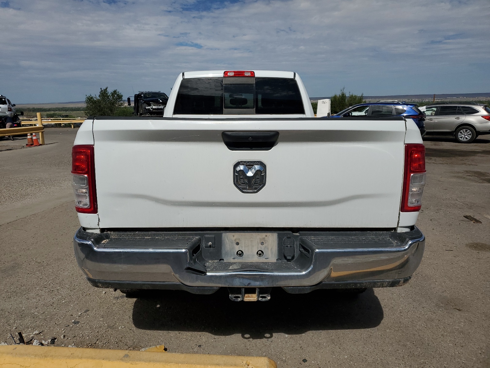 3C6UR5HL9NG220671 2022 Ram 2500 Tradesman