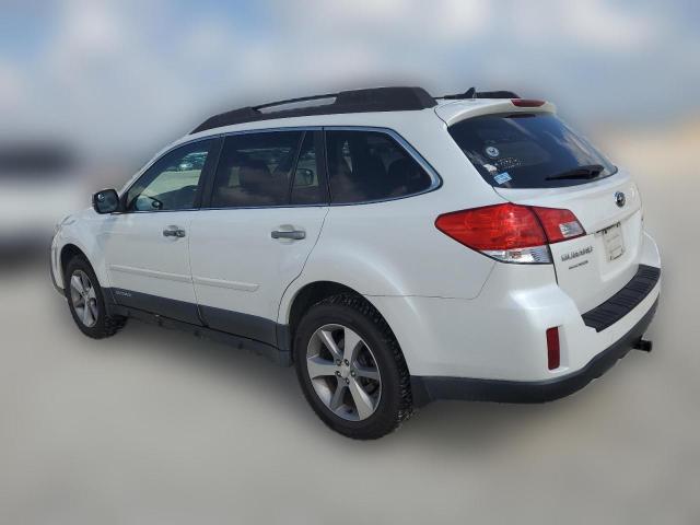  SUBARU OUTBACK 2013 Белый