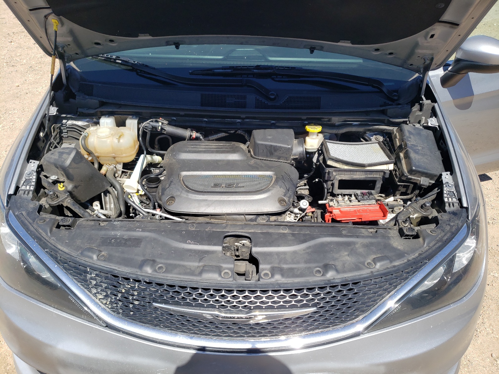 2C4RC1DG9MR537666 2021 Chrysler Voyager Lxi