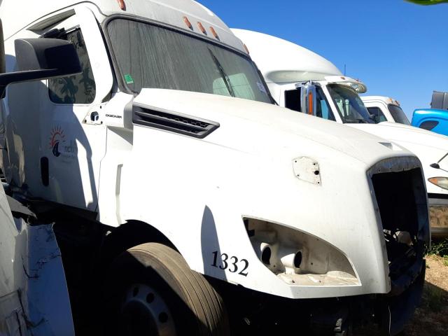 2021 Freightliner Cascadia 126