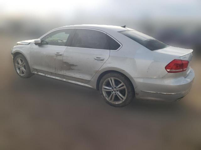  VOLKSWAGEN PASSAT 2015 Серый