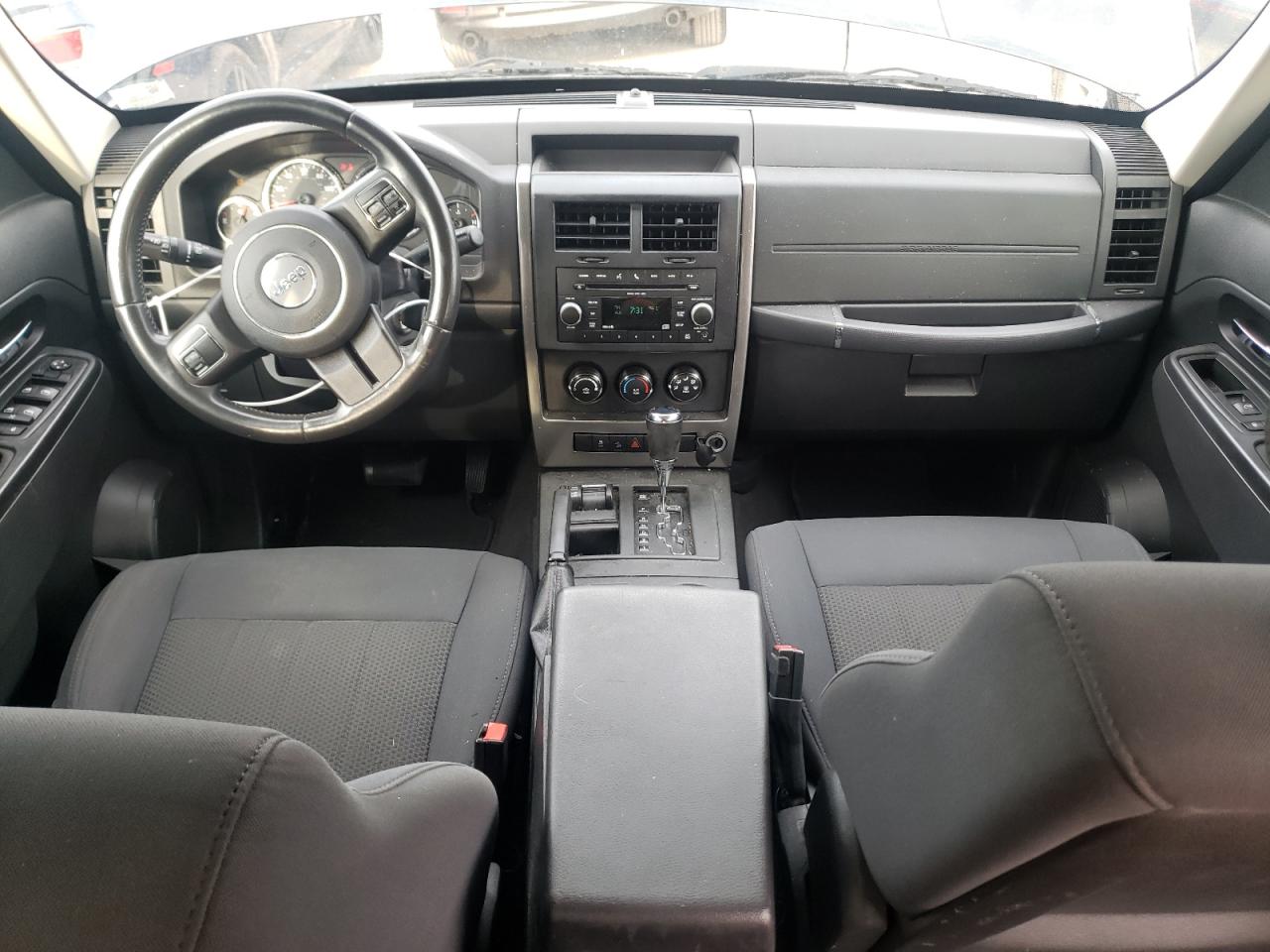 1J4PN2GK3BW588456 2011 Jeep Liberty Sport