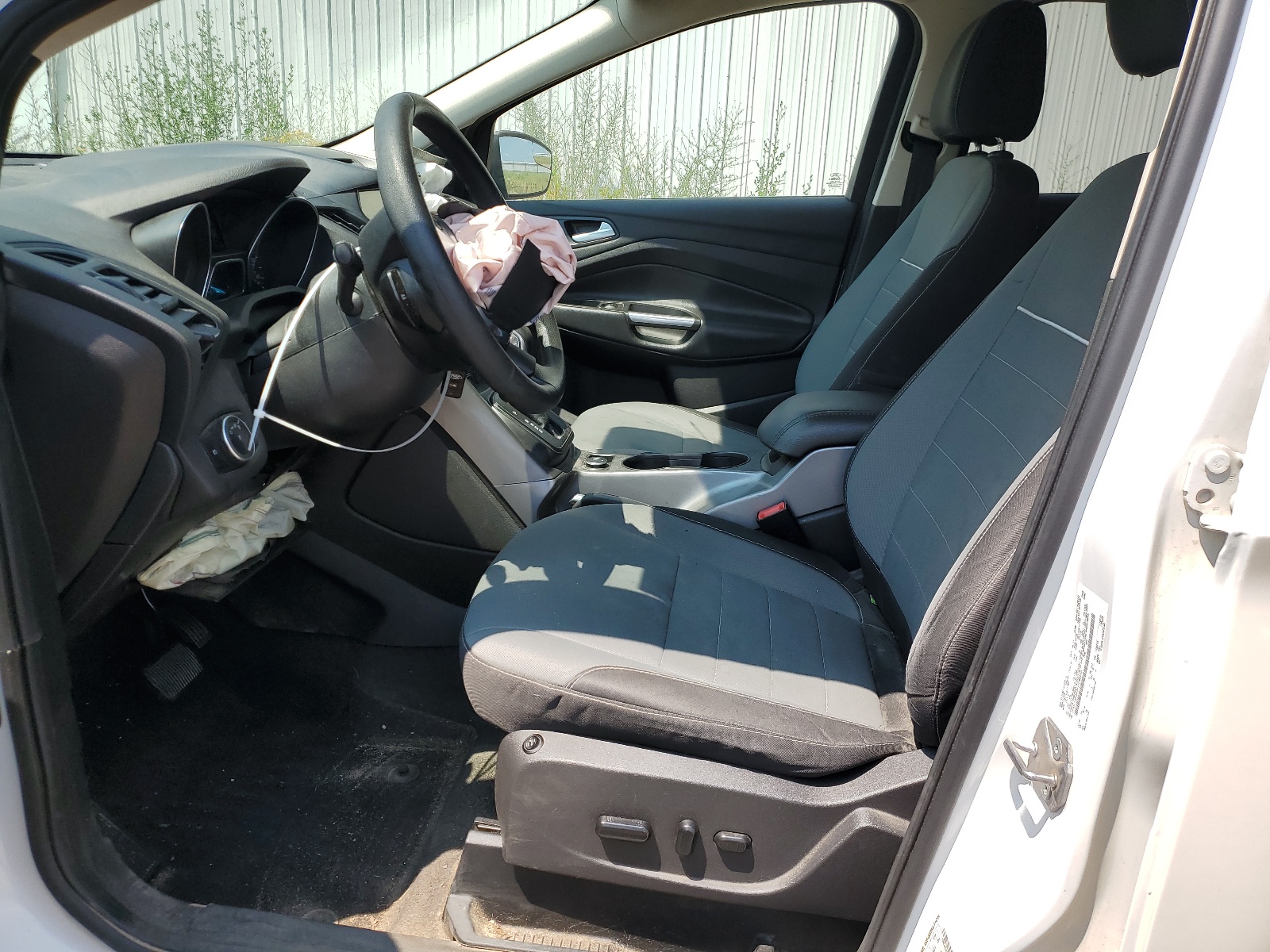 1FMCU0GX3FUC88016 2015 Ford Escape Se