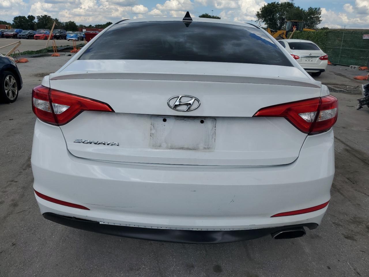 2015 Hyundai Sonata Se VIN: 5NPE24AF8FH064969 Lot: 60930644