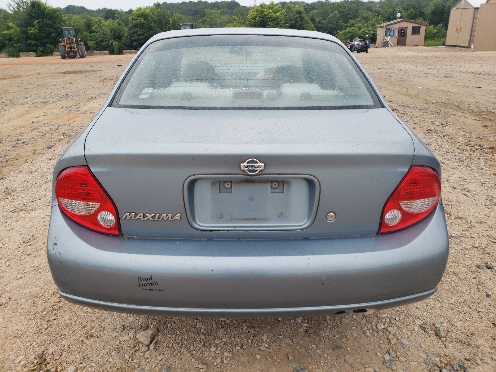 JN1CA31D21T617058 2001 Nissan Maxima Gxe