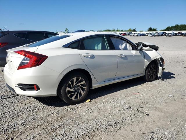  HONDA CIVIC 2018 Белый