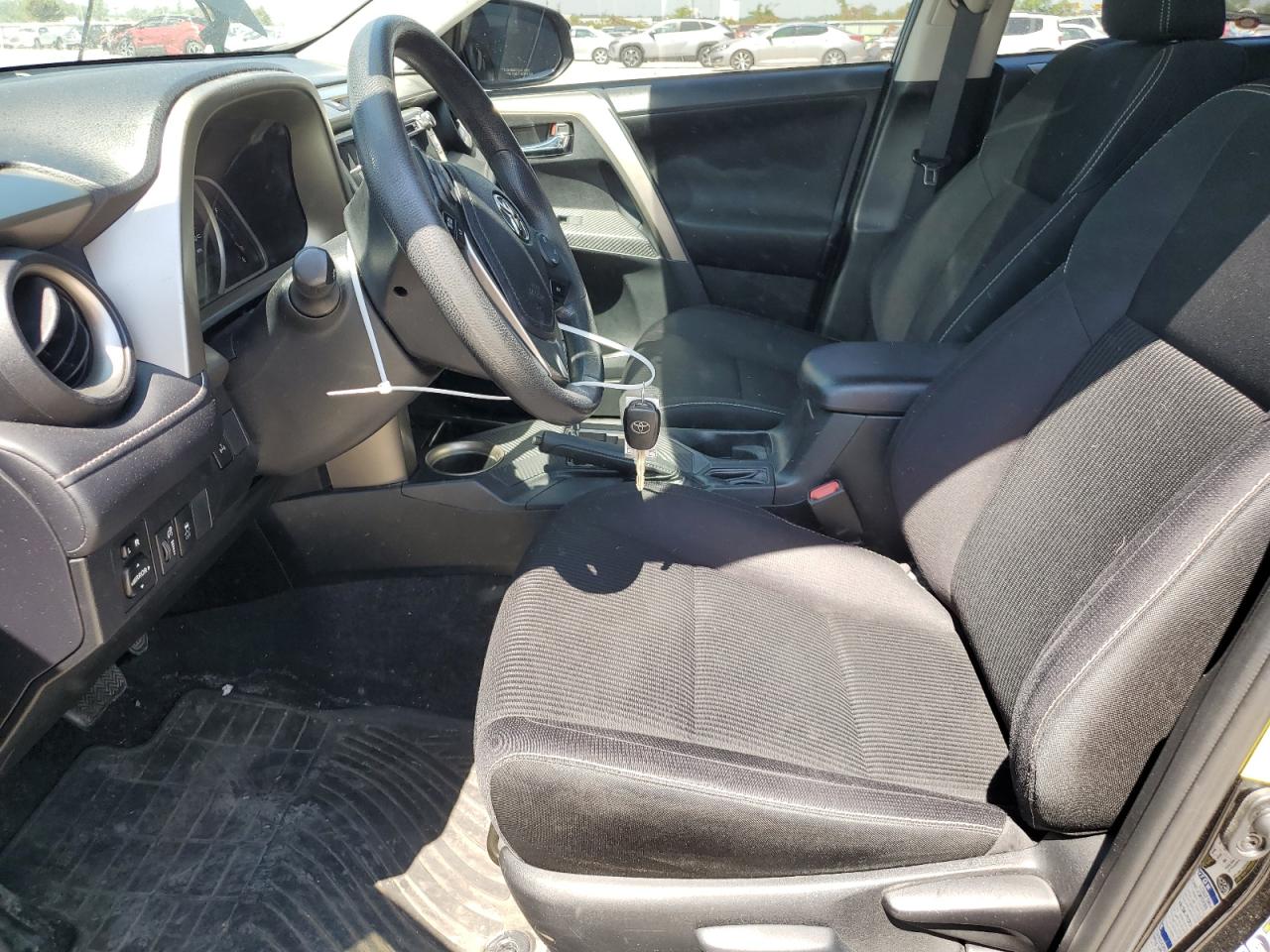 2014 Toyota RAV 4 - Image 7