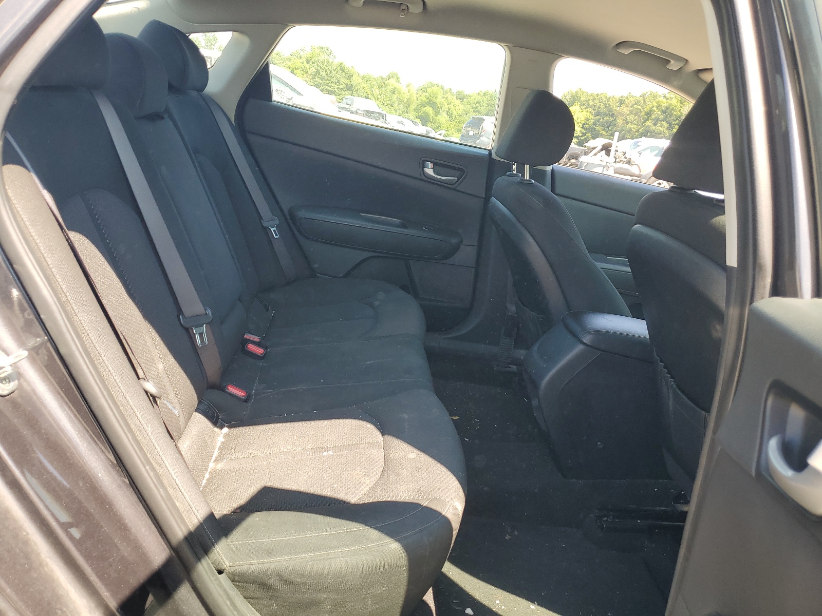 KNAGT4L34J5213943 2018 Kia Optima Lx