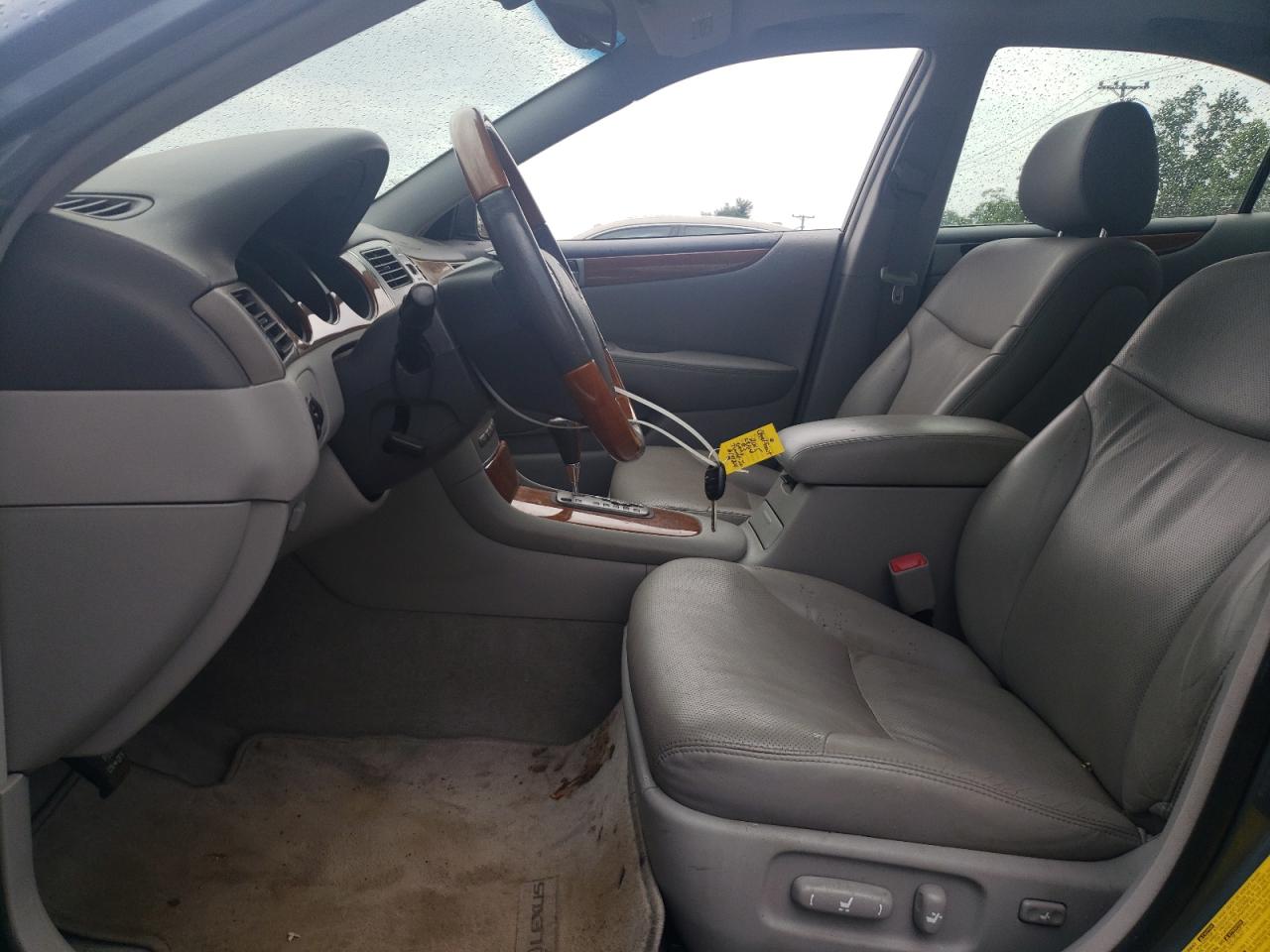 2005 Lexus Es 330 VIN: JTHBA30G655081731 Lot: 58668504